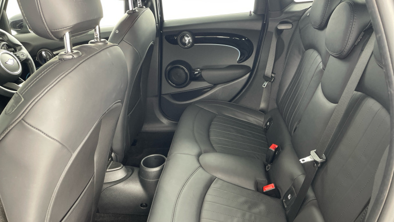 MINI Cooper 1.5 C Exclusive 5dr Auto Petrol Hatchback